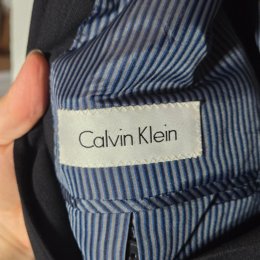Calvin Klein Mens Wool Blend Suit Jacket Blazer 38R Quiet Luxury Business Formal